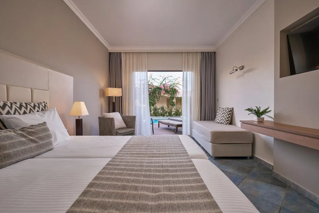 Double or Twin SUPERIOR WITH PRIVATE POOL Room, Lindos Imperial Resort & Spa, Rhodes