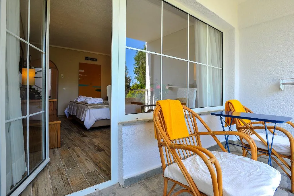 JUNIOR SUITE SEA VIEW Room, Canvas by Mitsis Alexander the Great, Halkidiki
