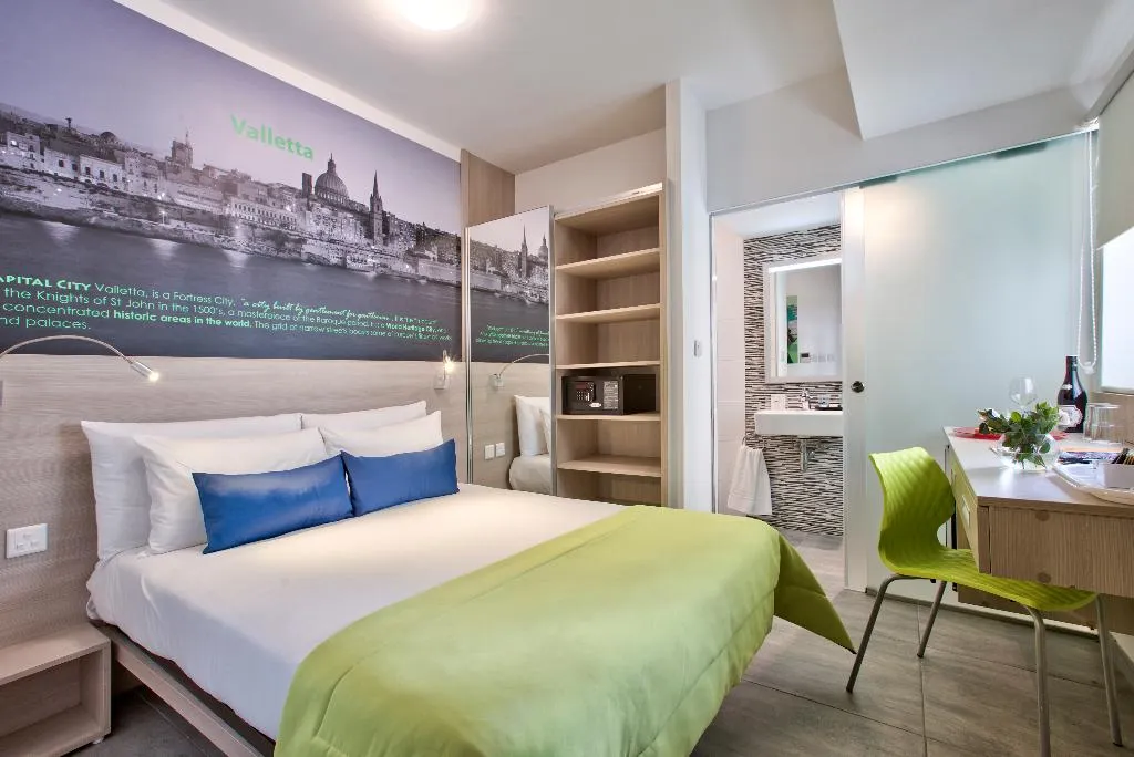 Double or Twin ECONOMY Room, Hotel Santana Malta, Malta