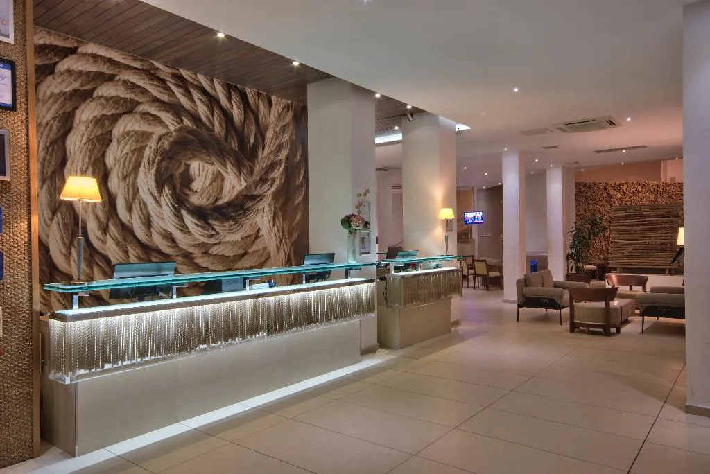 Lobby, db Seabank Resort + Spa – All Inclusive, Malta