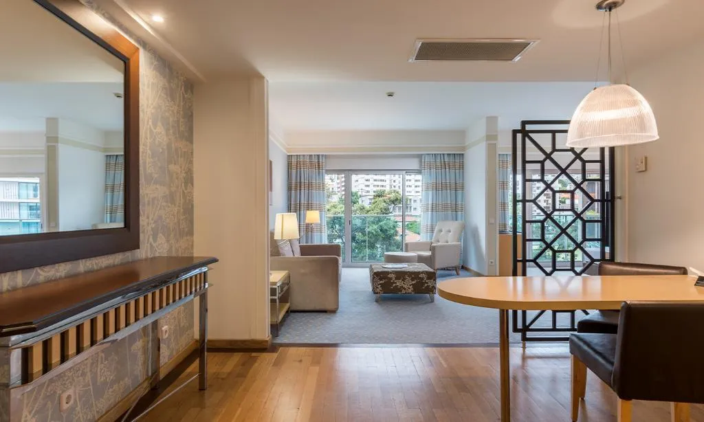 FAMILY ROOM CAPACITY 4 Room, Pestana Carlton Madeira Premium Ocean Resort, Madeira