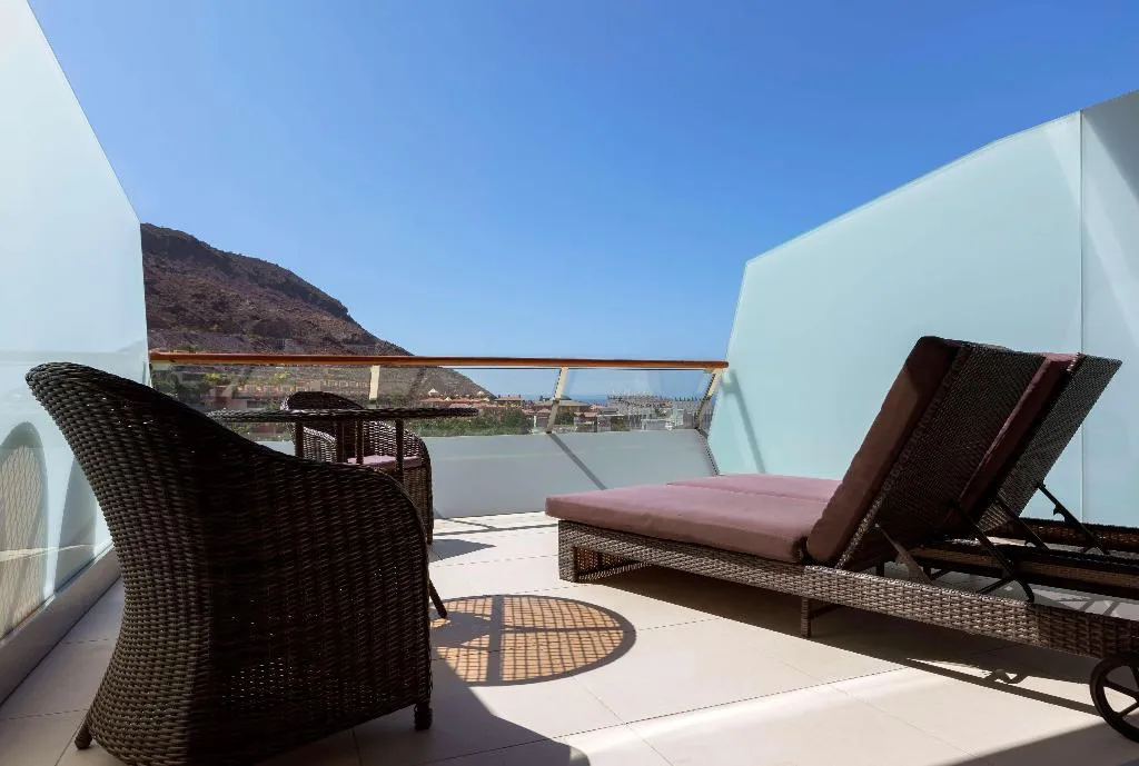 Room SUPERIOR WITH BALCONY Room, Radisson Blu Resort & Spa Gran Canaria Mogan, Gran Canaria