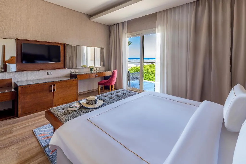 VILLA SUPERIOR Room, Rixos Premium Seagate, Red Sea Riviera