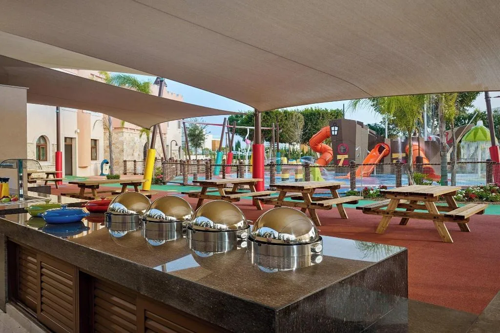 Restaurant, Parklane, a Luxury Collection Resort & Spa, Cyprus
