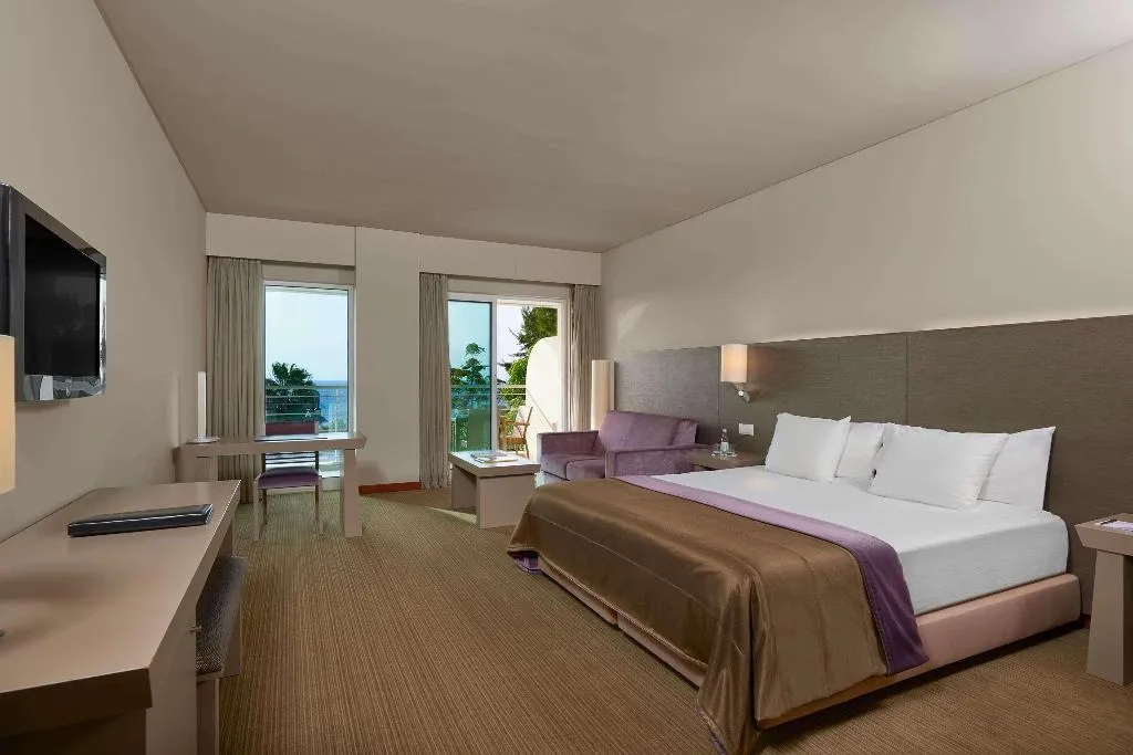 DOUBLE SEA VIEW Room, Melia Madeira Mare, Madeira