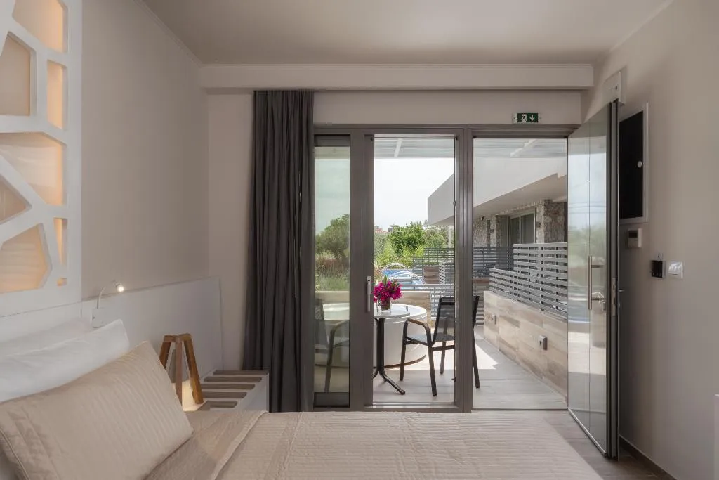 DOUBLE WITH JACUZZI Room, KB Ammos, Skiathos