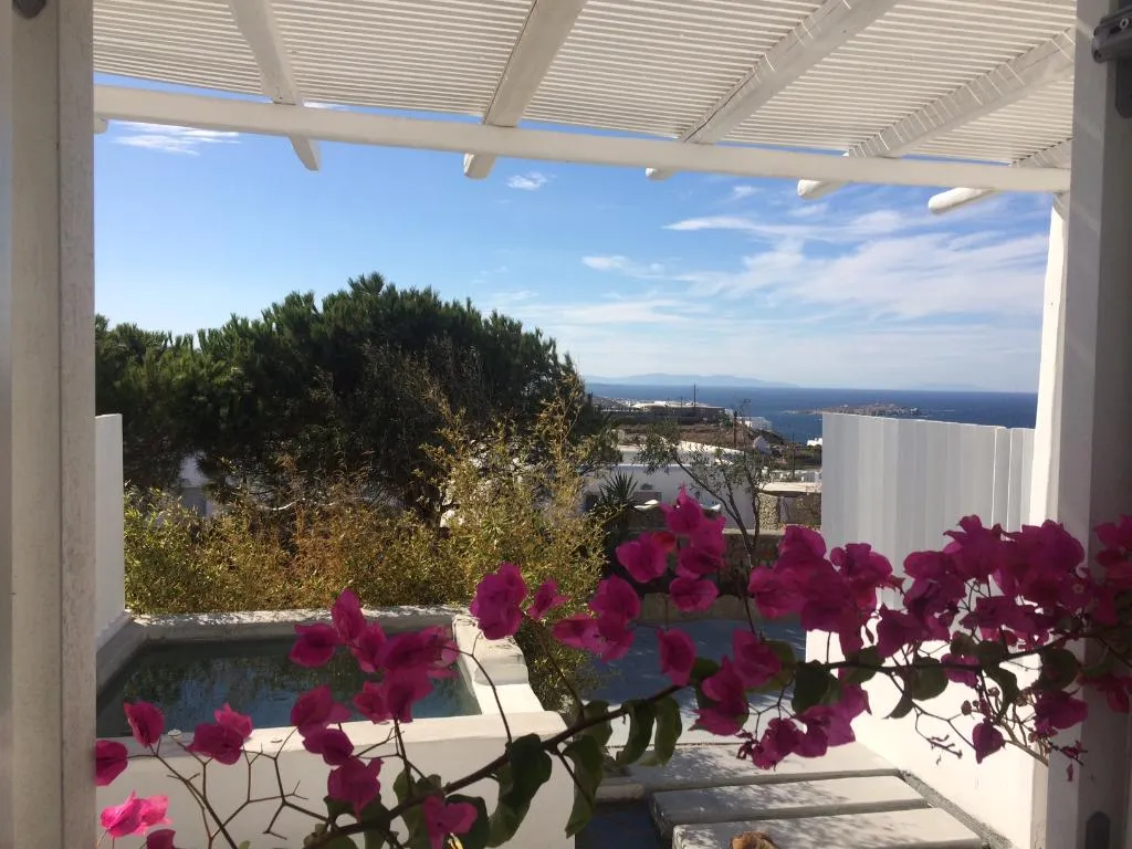 DOUBLE DELUXE WITH JACUZZI Room, Ostraco Suites, Mykonos