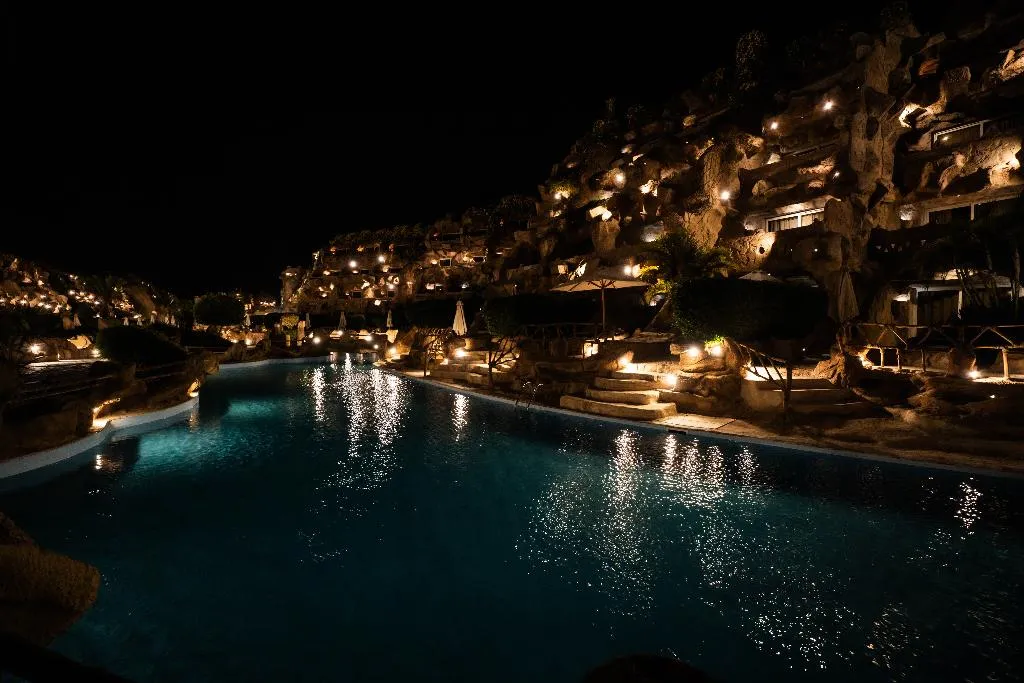 Pool, Caves Beach Resort Hurghada, Red Sea Riviera