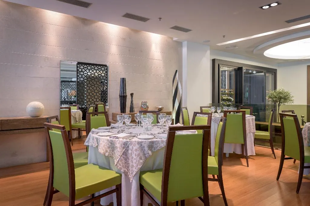 Restaurant, Olympic Palace Resort Hotel & Convention Center, Rhodes