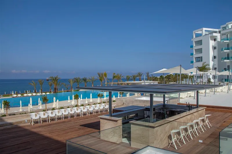 Bar, King Evelthon Beach Hotel & Resort, Cyprus