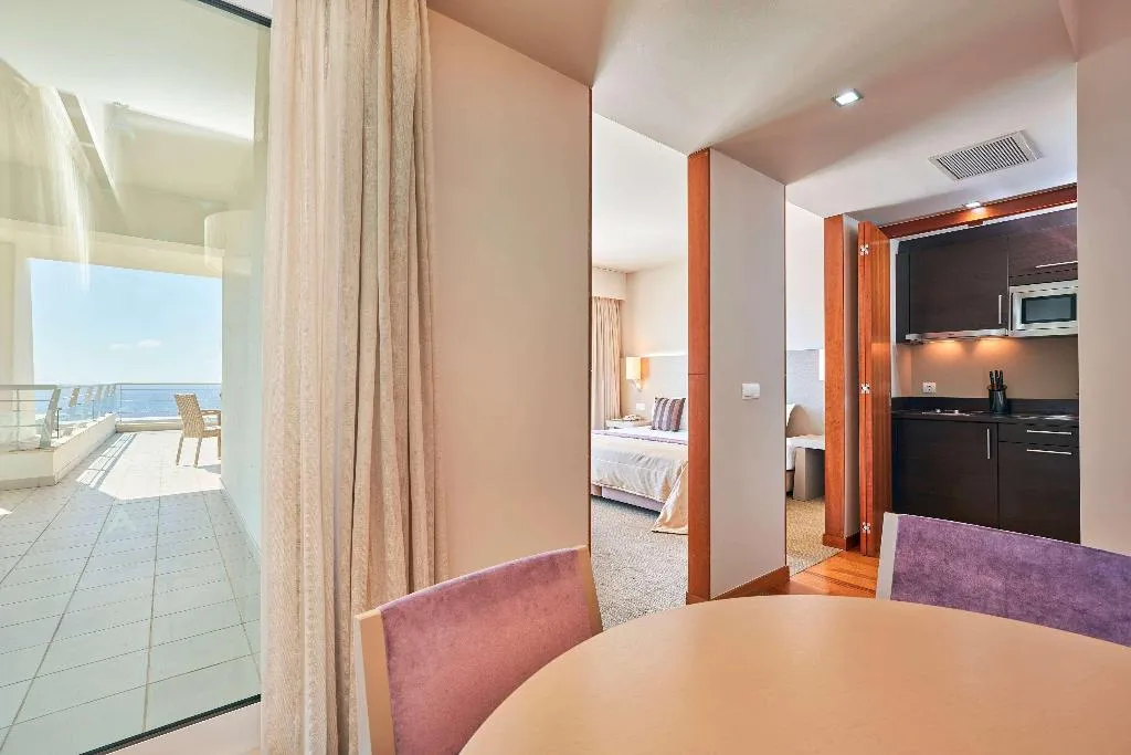 SUITE STANDARD Room, Melia Madeira Mare, Madeira