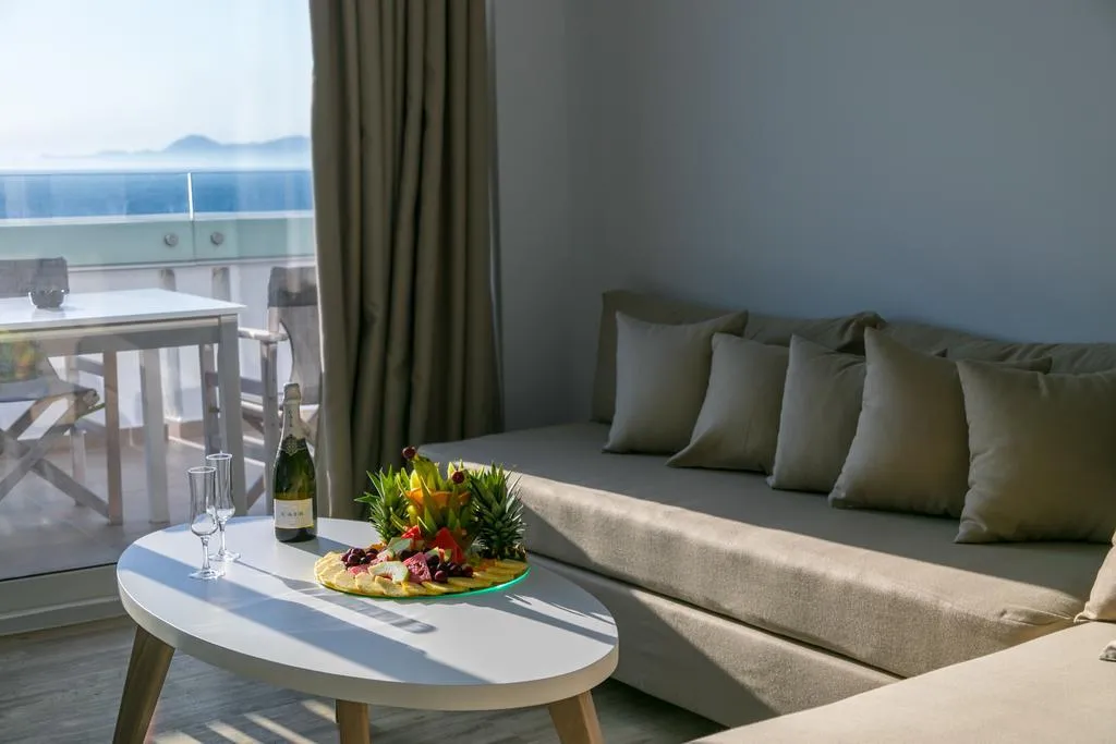 SUITE SEA VIEW ONE BEDROOM Room, Akti Imperial Deluxe Resort & Spa Dolce by Wyndham, Rhodes
