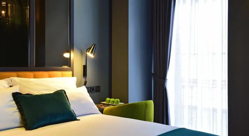 Double or Twin STANDARD Room, Pestana CR7 Lisboa Lifestyle Hotels, Lisbon