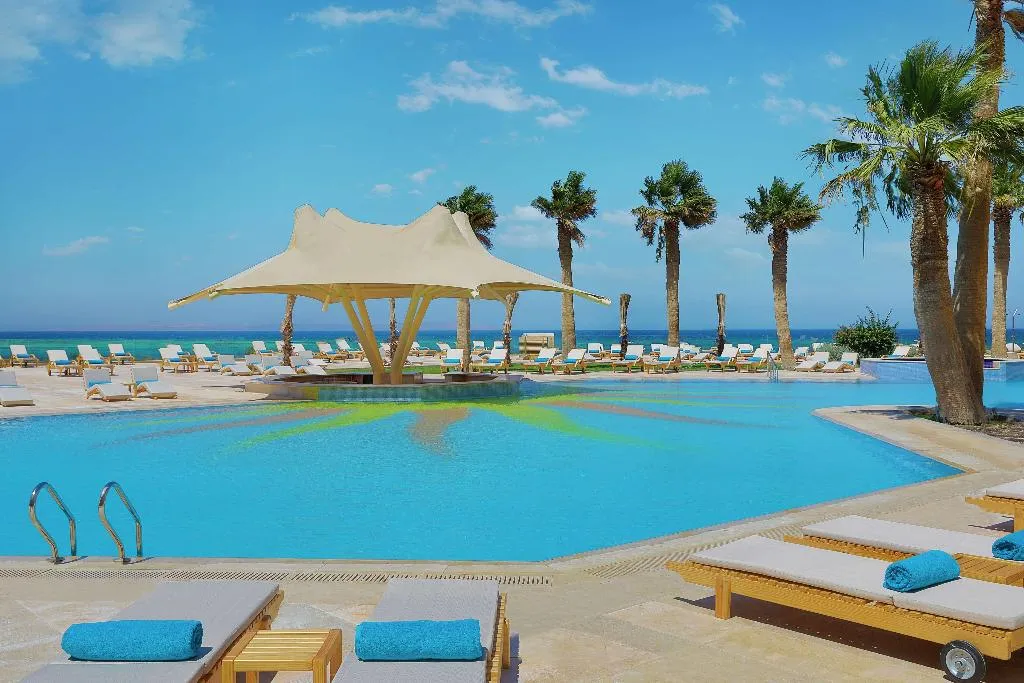 Pool, Hilton Hurghada Plaza, Red Sea Riviera