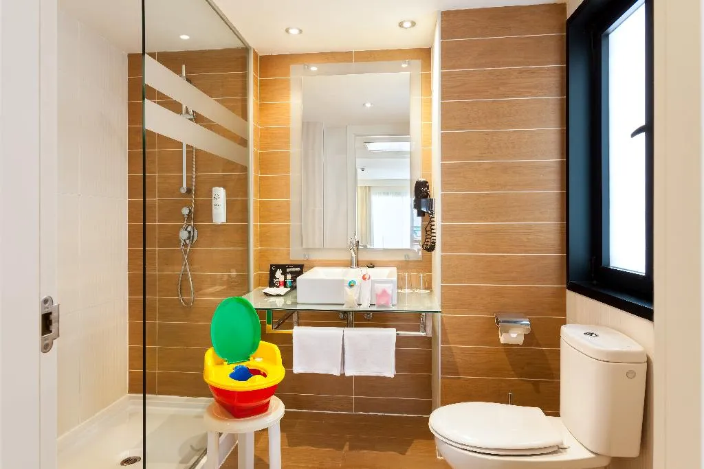 FAMILY ROOM SUPERIOR Room, THB Lanzarote Beach, Lanzarote