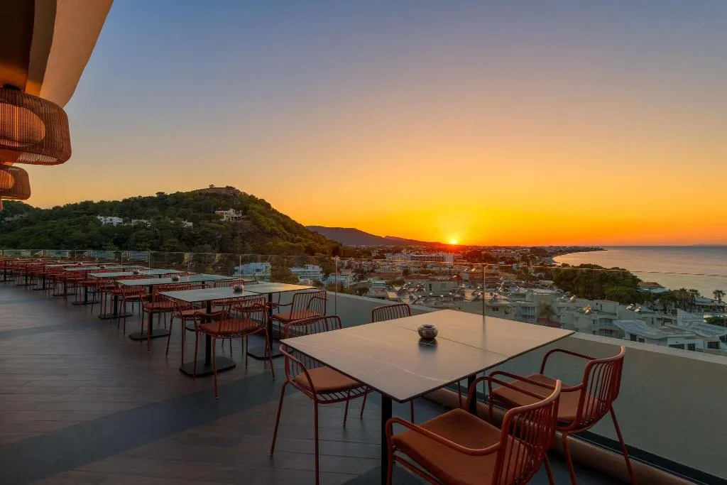 Bar, Olympic Palace Resort Hotel & Convention Center, Rhodes