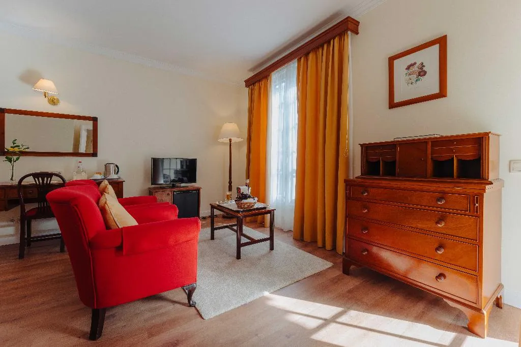 Double or Twin DELUXE WITH BALCONY Room, Quinta da Bela Vista, Madeira