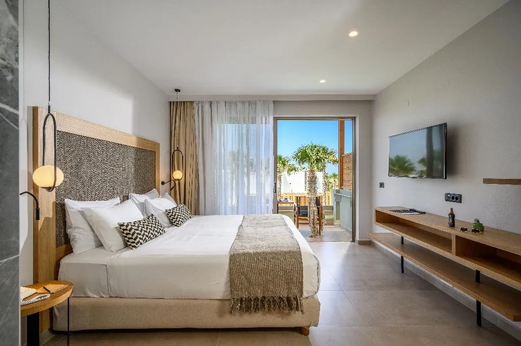 SUITE STANDARD Room, Stella Palace, Crete