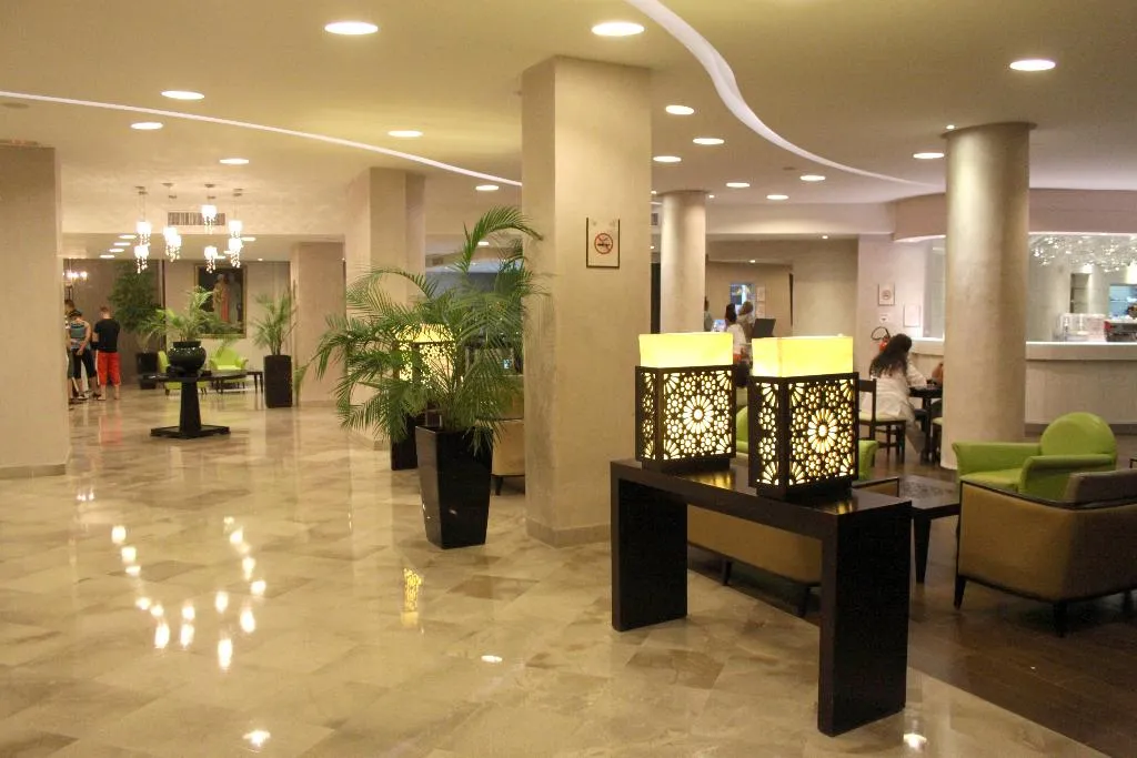 Bar, El Mehdi Beach Resort, Tunisia