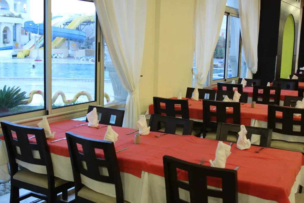 Restaurant, El Mehdi Beach Resort, Tunisia