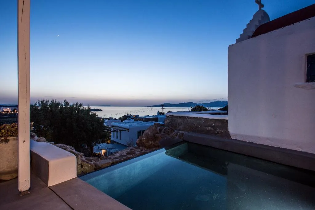 SUITE HONEYMOON Room, Ostraco Suites, Mykonos
