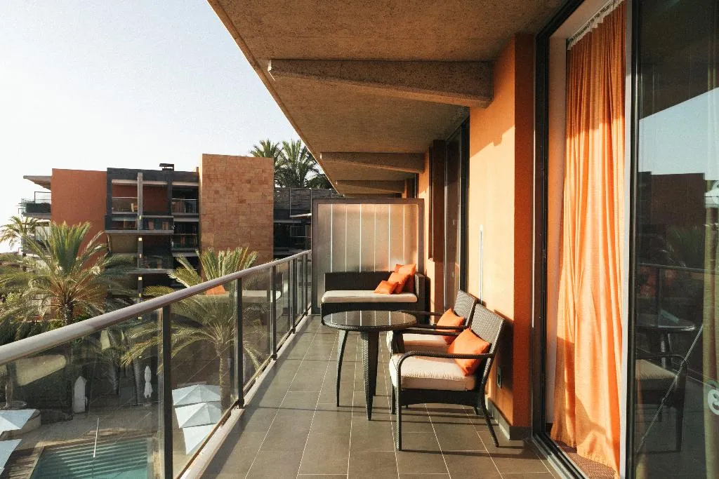 JUNIOR SUITE CAPACITY 4 Room, Salobre Hotel Resort & Serenity, Gran Canaria