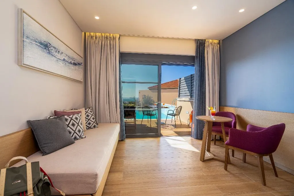 JUNIOR SUITE POOL VIEW Room, Apollonion Asterias Resort & Spa, Kefallinia
