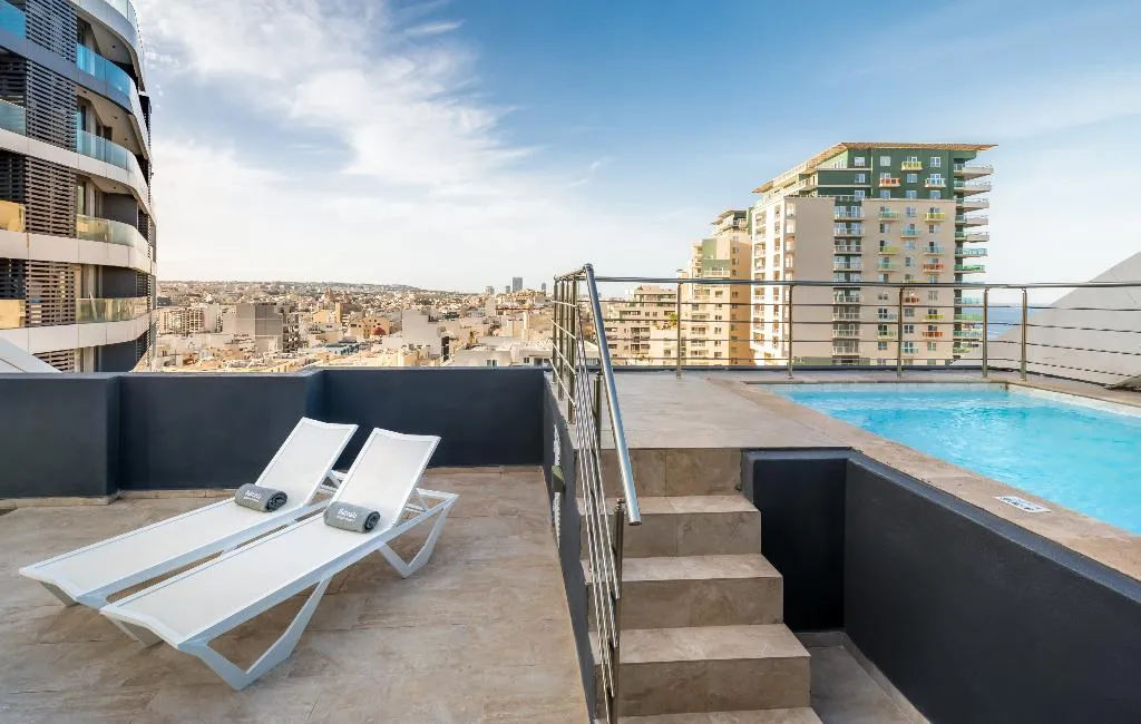 Double or Twin WITH PRIVATE POOL Room, Barcelo Fortina, Malta