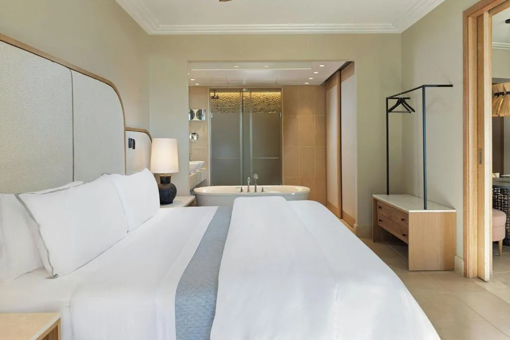 SUITE PREMIUM SEA VIEW Room, The Westin Resort Costa Navarino, Kalamata