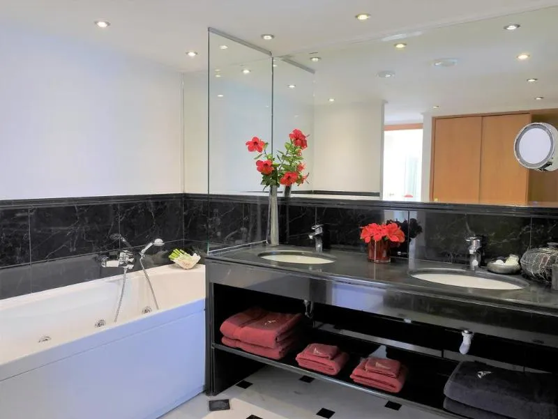 VILLA WITH PRIVATE POOL Room, Out Of The Blue Resort, Crete