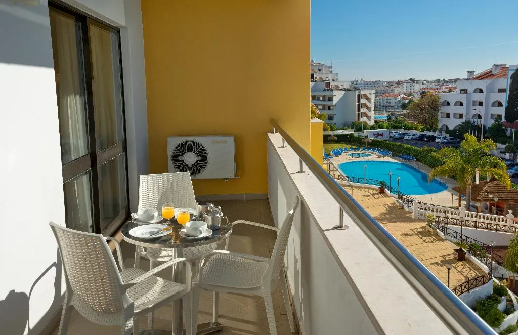 APARTMENT POOL VIEW ONE BEDROOM Room, Paladim & Alagoamar, Algarve
