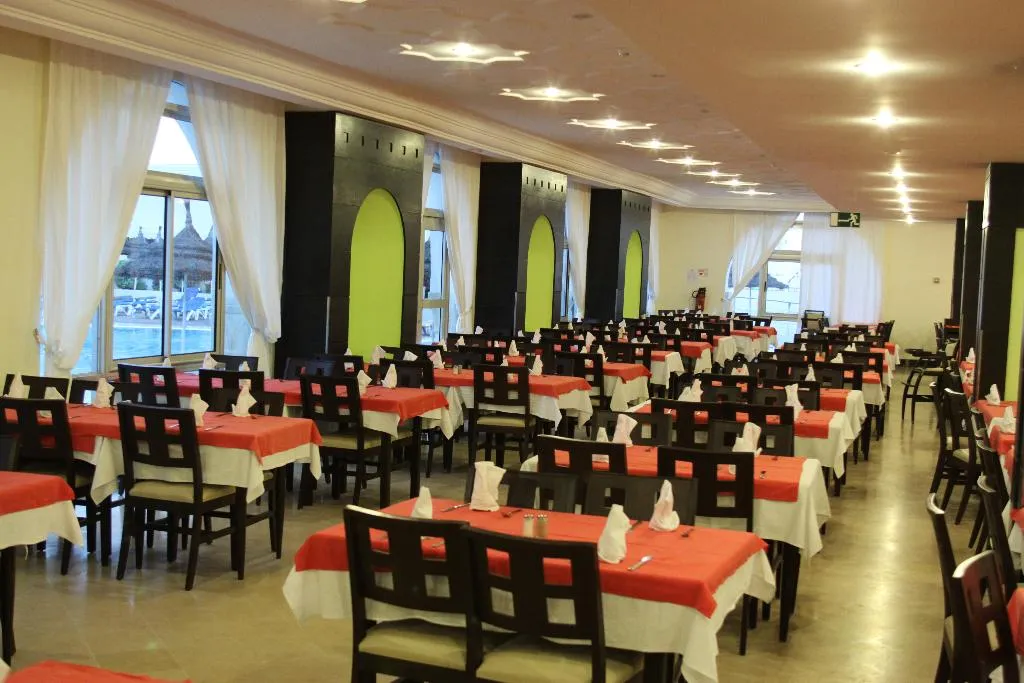 Restaurant, El Mehdi Beach Resort, Tunisia