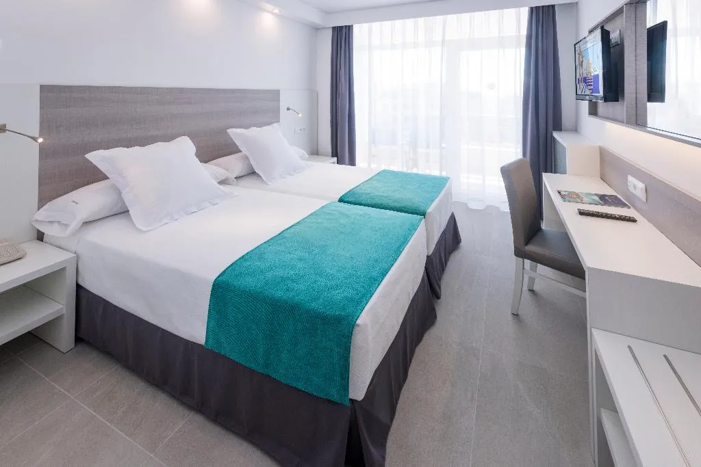 Double or Twin STANDARD Room, Olympus Palace, Costa Dorada