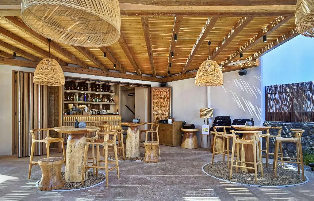 Bar, Radisson Blu Zaffron Resort, Santorini