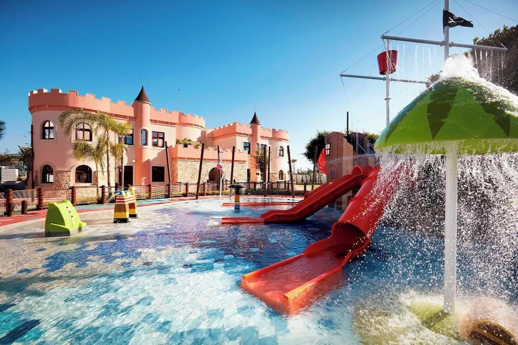 Sports and Entertainment, Parklane, a Luxury Collection Resort & Spa, Cyprus