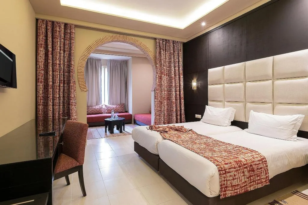 Room DELUXE ONE BED Room, Delta Hotels by Marriott Marrakech Eden Andalou, Marrakech