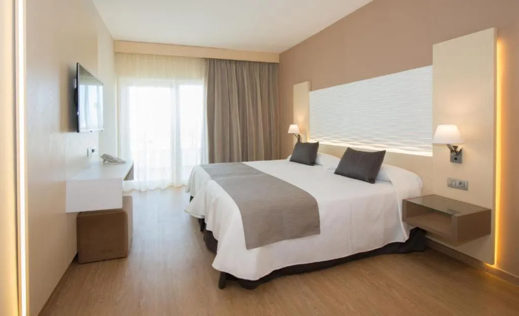 DOUBLE WITH BALCONY Room, HL Suite Hotel Playa del Ingles, Gran Canaria