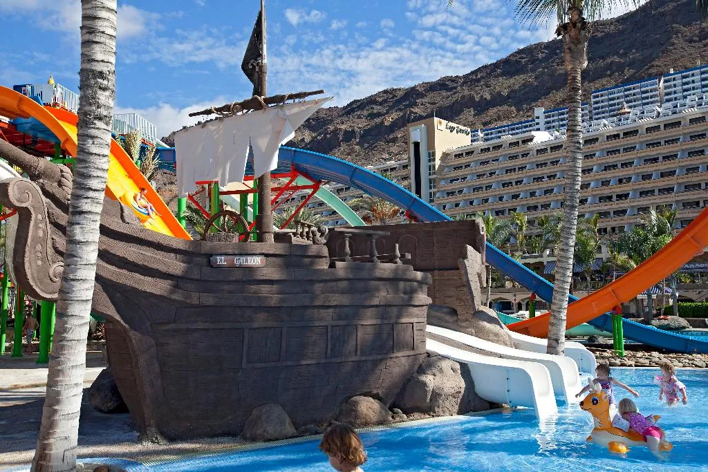 Sports and Entertainment, LIVVO Lago Taurito & Waterpark, Gran Canaria