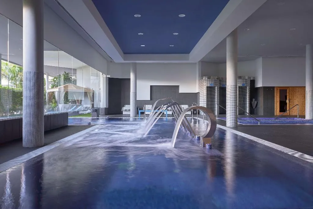 Pool, Radisson Blu Resort & Spa Gran Canaria Mogan, Gran Canaria