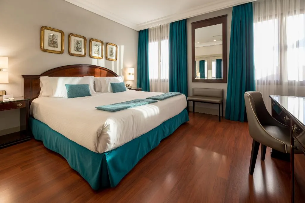 Double or Twin SUPERIOR Room, Sercotel Gran Hotel Conde Duque, Madrid