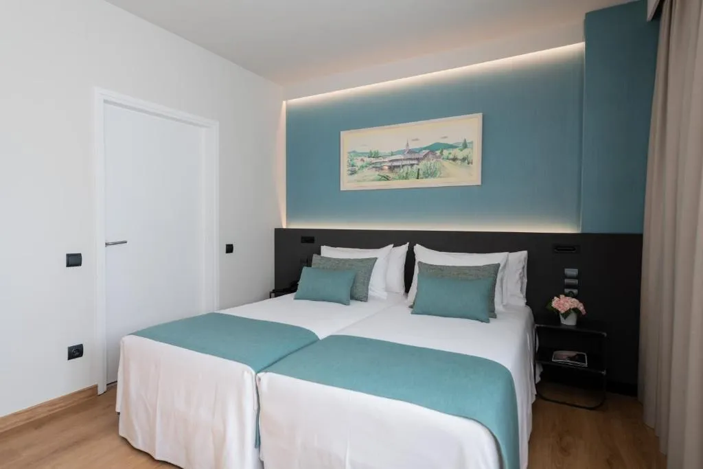 Double or Twin STANDARD Room, Atenea Barcelona Aparthotel, Barcelona