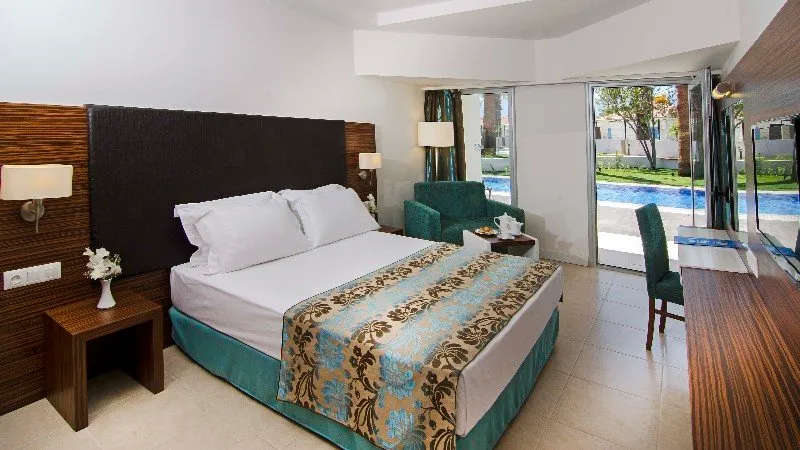 Room, Palm Wings Beach Resort & Spa, Izmir