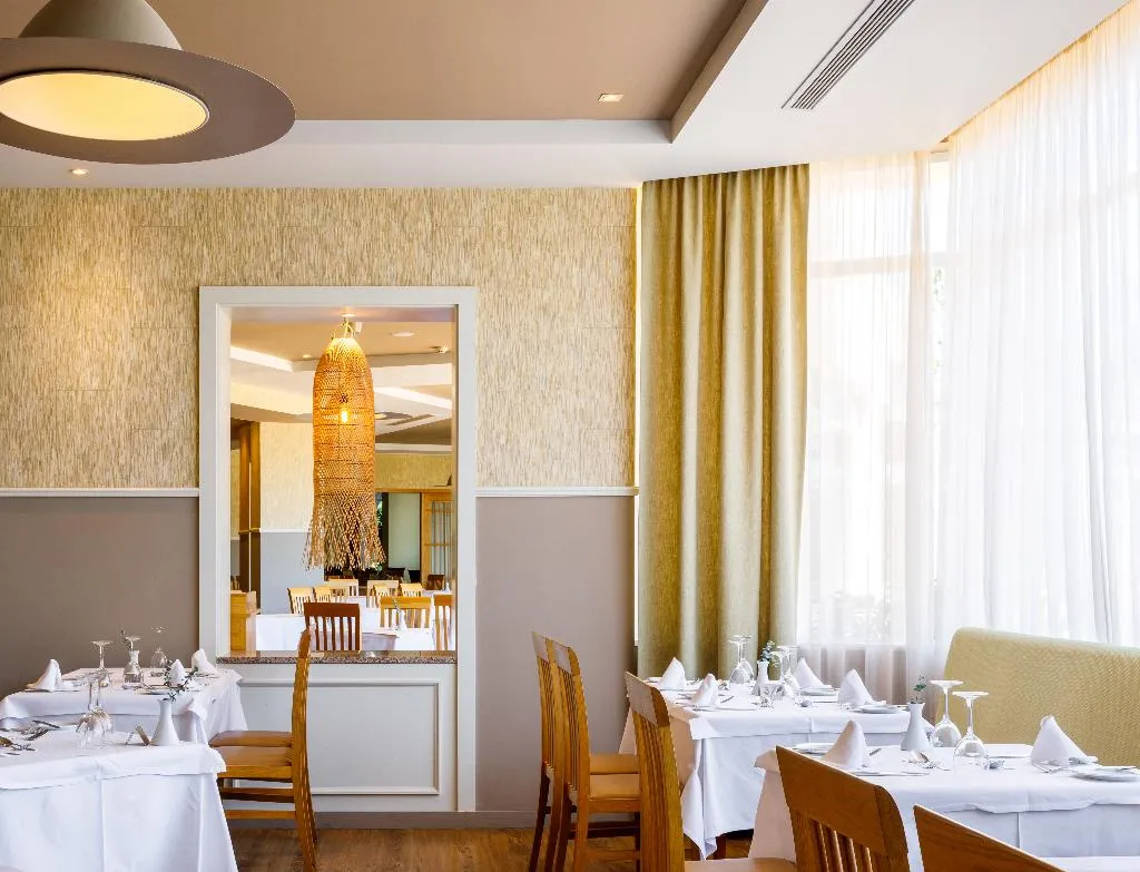 Restaurant, PortoBay Falesia, Algarve