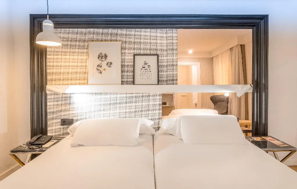 DOUBLE STANDARD Room, SH Ingles Boutique, Valencia