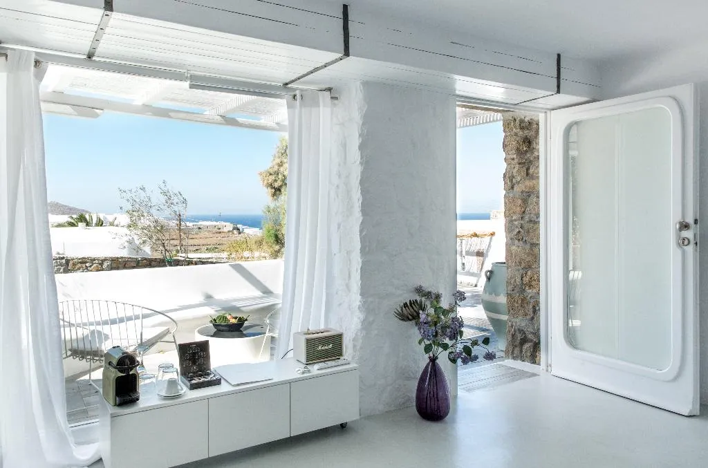Double or Twin DELUXE Room, Ostraco Suites, Mykonos