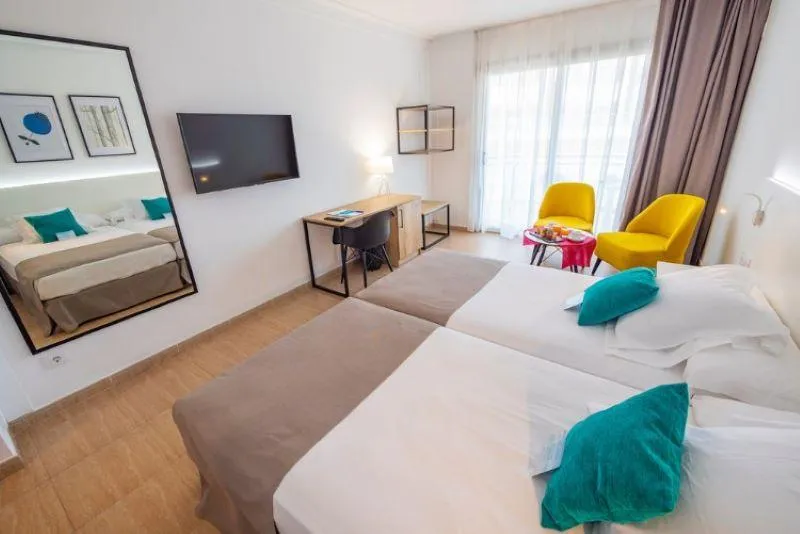 Double or Twin PREMIUM Room, DWO Sirius, Costa Brava