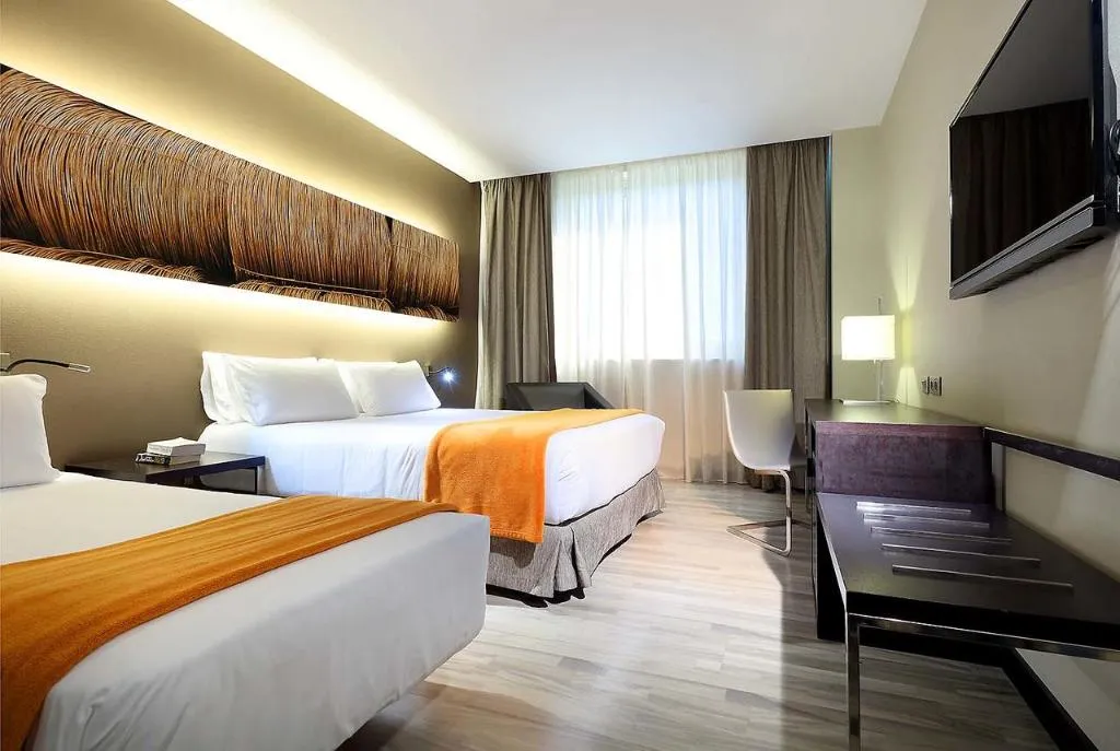 Room, Exe Puerto de Sagunto, Valencia