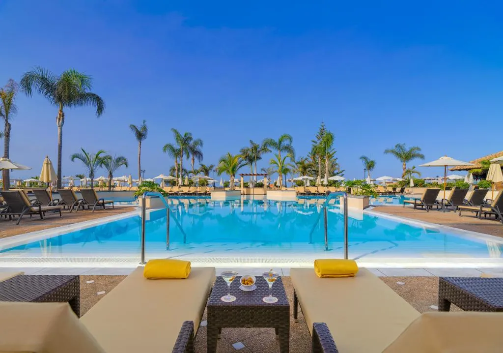 Pool, GF Gran Costa Adeje, Tenerife