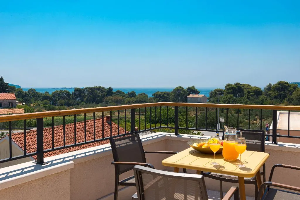 APARTMENT SEA VIEW THREE BEDROOMS Room, Casa Laurea, Dubrovnik
