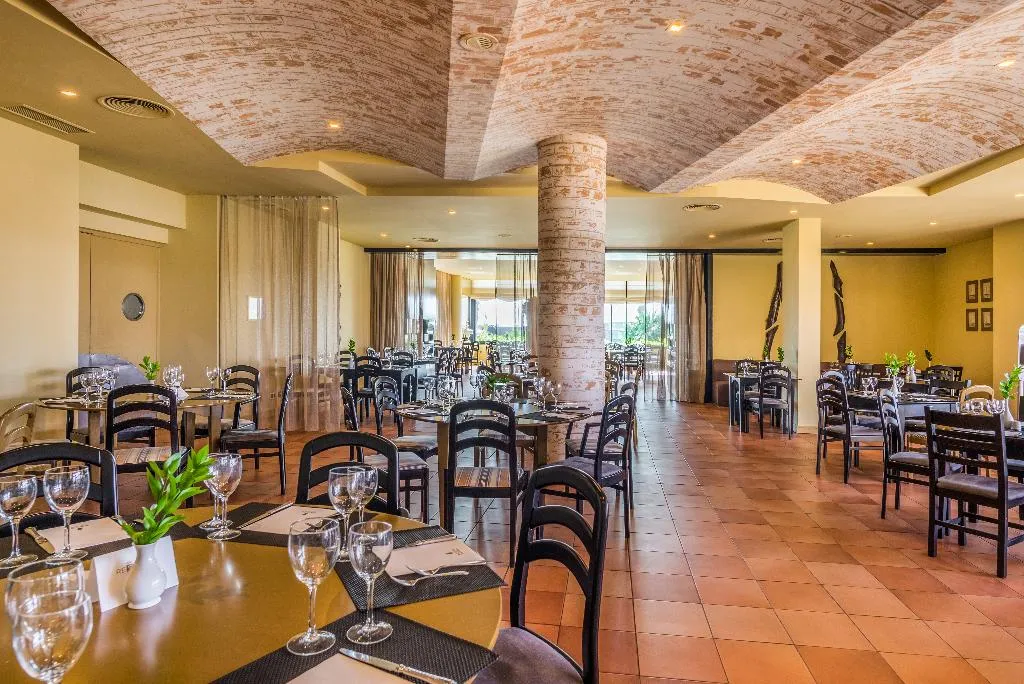 Restaurant, Calheta Beach  All Inclusive, Madeira